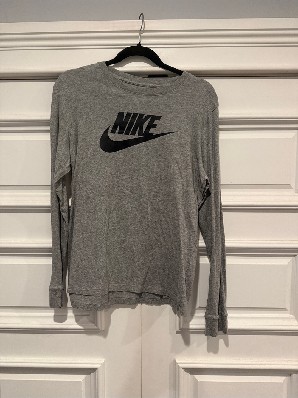 Nike Long-Sleeve Logo Tee in Heather Gray